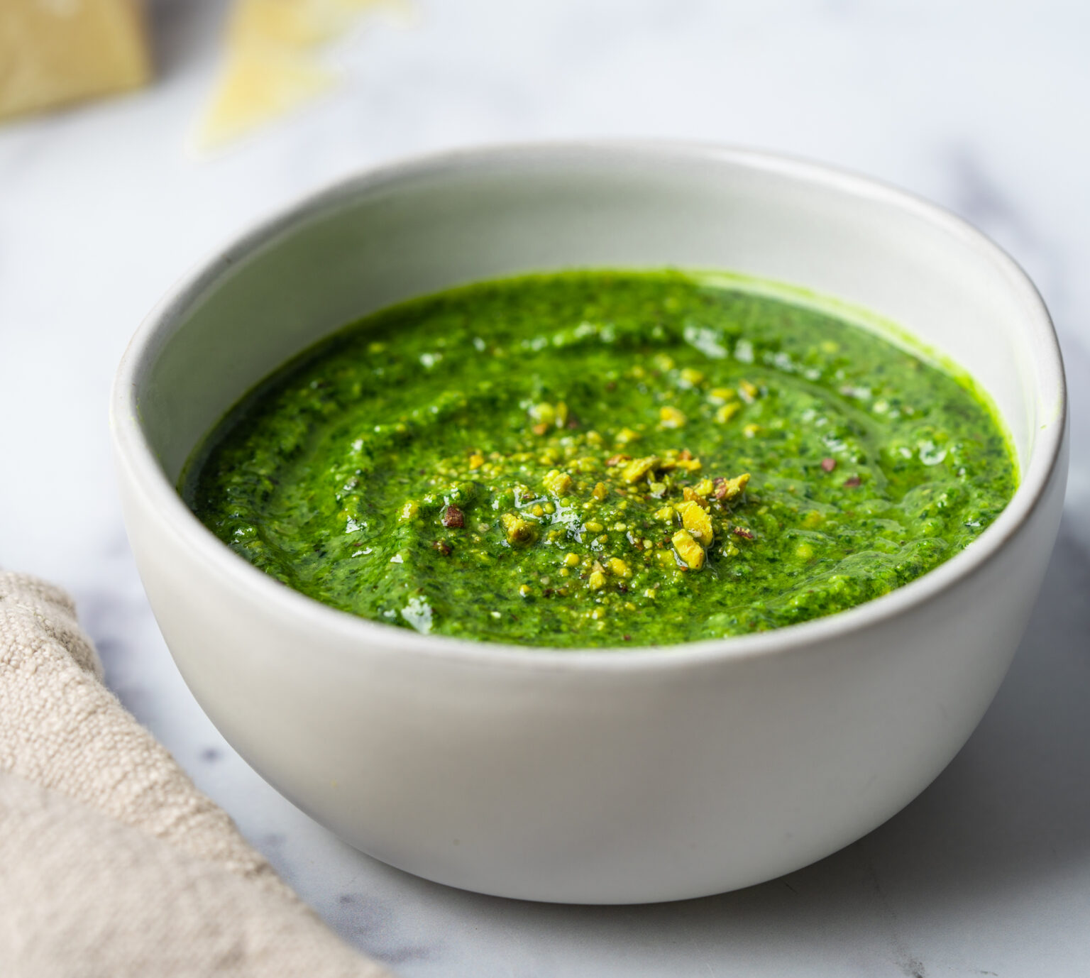 Spinach Pistachio Pesto - Chasing Cravings