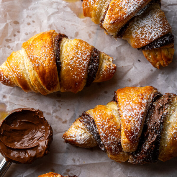 3-Ingredient Nutella Puff Pastry Croissants