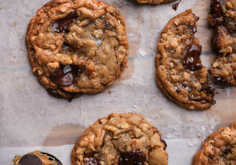 Chewy Brown Butter Chocolate Oatmeal Cookies